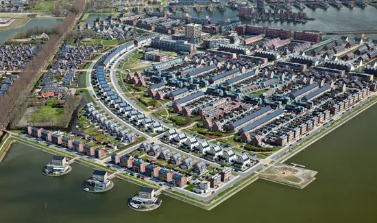 Luchtfoto van de woonwijk Stad van de Zon in Heerhugowaard